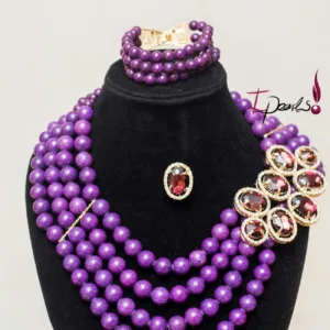 Majesty in Mauve